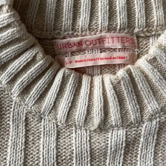 Urban Outfitters sweater - Picture 2 of 4
